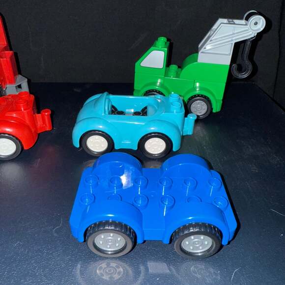 LEGO Duplo Vehicle Set - Cars , Tractors & Trucks Building Blocks Lot - Picture 3 of 6